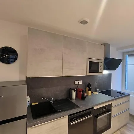T2 -55M2- Elegant Et Chaleureux Apartment Montbrison Exterior photo