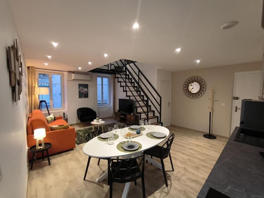 Apartment T2 -55m2- Elegant Et Chaleureux